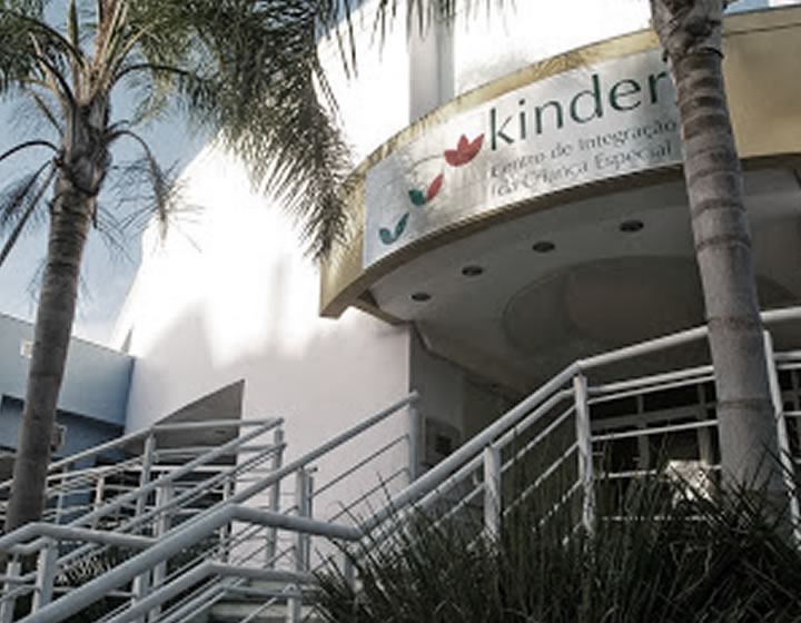 Kinder